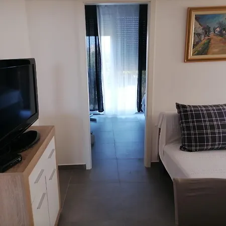 Apartamento By The Sea Jezera, Murter - 24139 Jezera