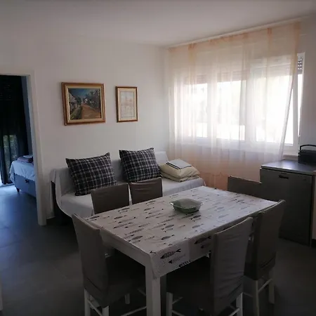 By The Sea Jezera, Murter - 24139 شقة يزيرا