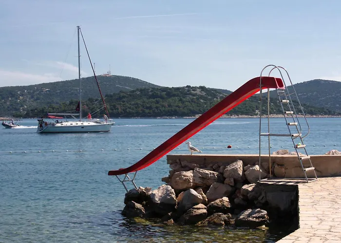 Appartamento By The Sea Jezera, Murter - 24139